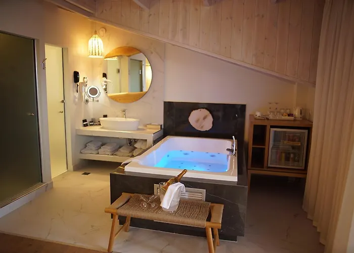 Отель Litohoro Olympus & 4*